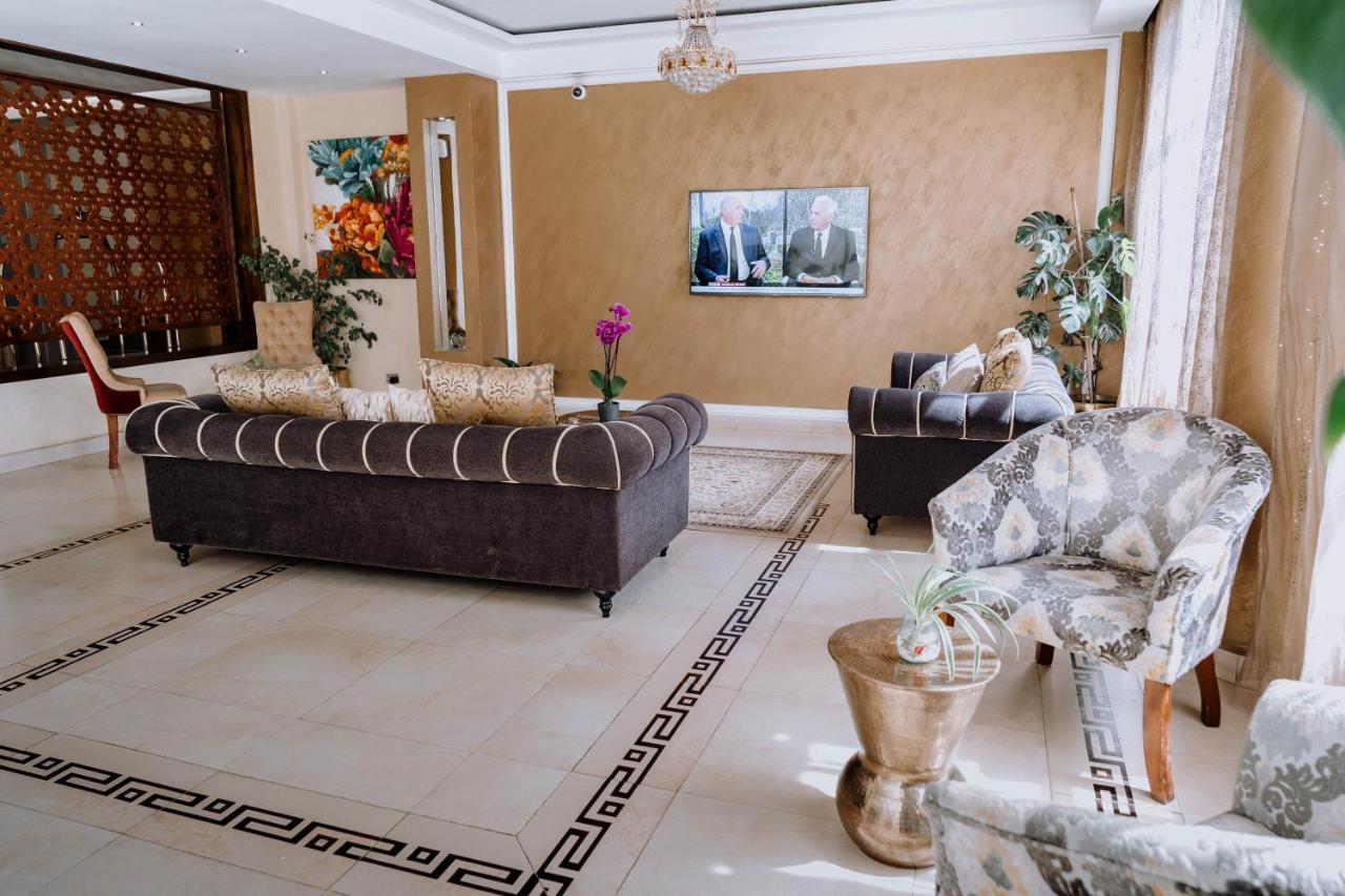 Saab Royale Hotel Ναϊρόμπι Εξωτερικό φωτογραφία