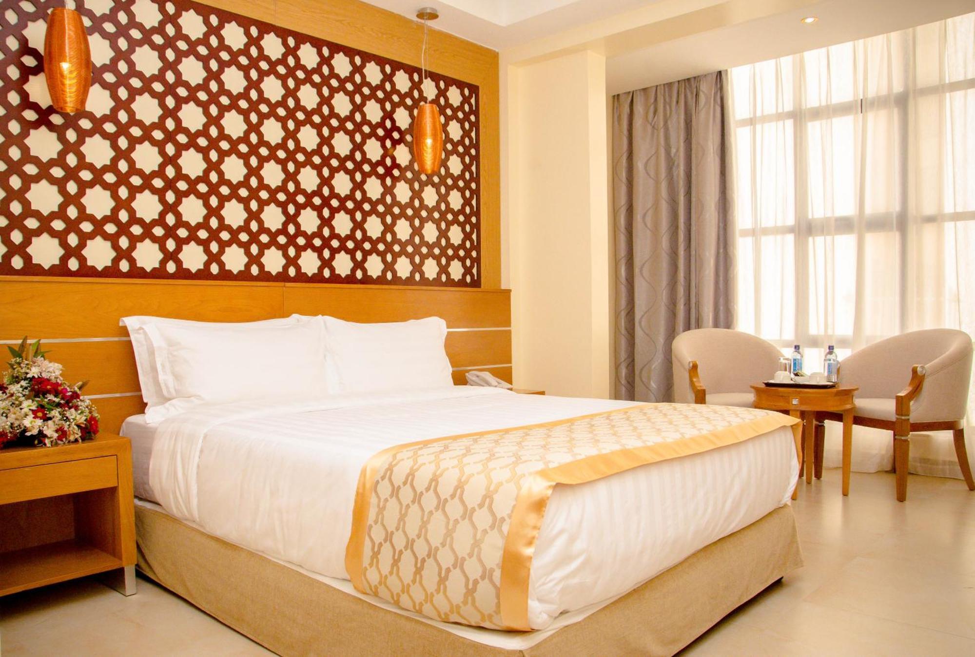 Saab Royale Hotel Ναϊρόμπι Εξωτερικό φωτογραφία